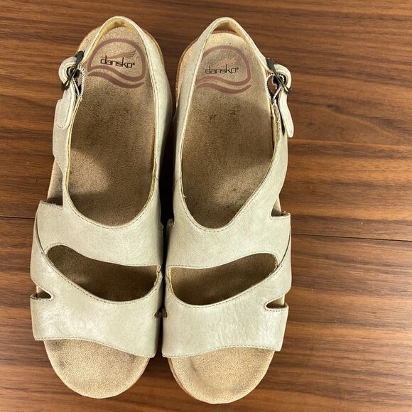 Dansko beige sling back clog sandals size 10.5/11 - Picture 7 of 10